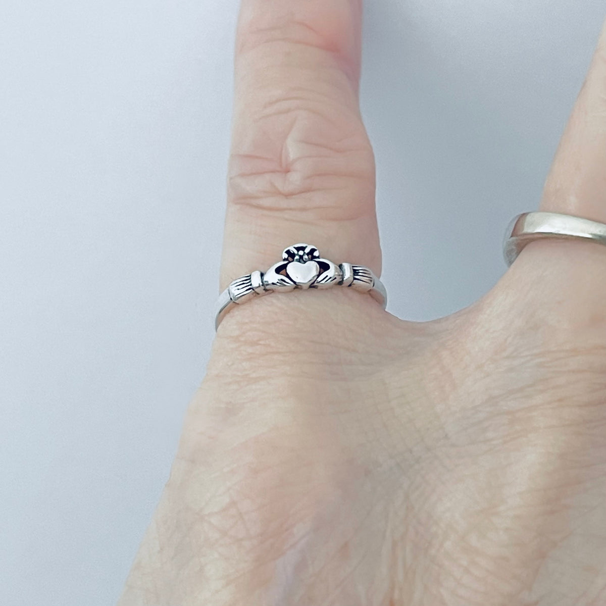 925 Sterling Silver Mini Irish Claddagh Heart Toe Ring | Dainty Love Friendship Silver Rings