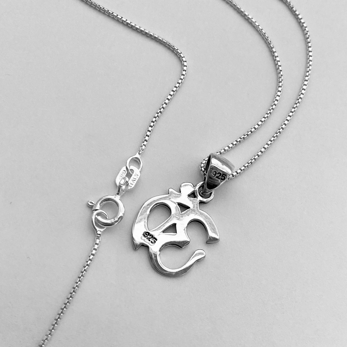 925 Sterling Silver Small Classic OM Necklace – Yoga Spiritual Pendant Silver Chain