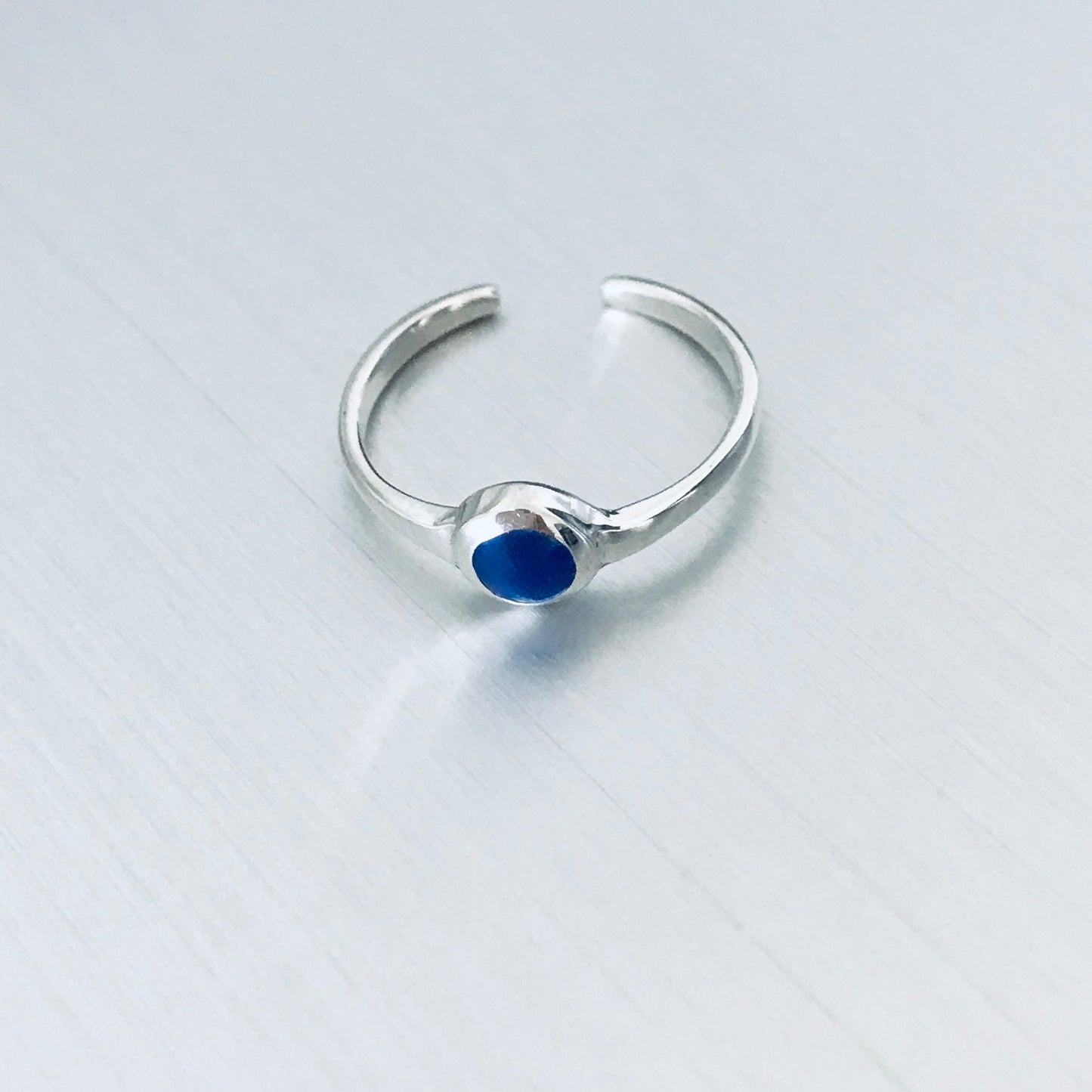 Sterling Silver Small Synthetic Sodalite Toe Ring – Dainty Minimalist Stone Rings