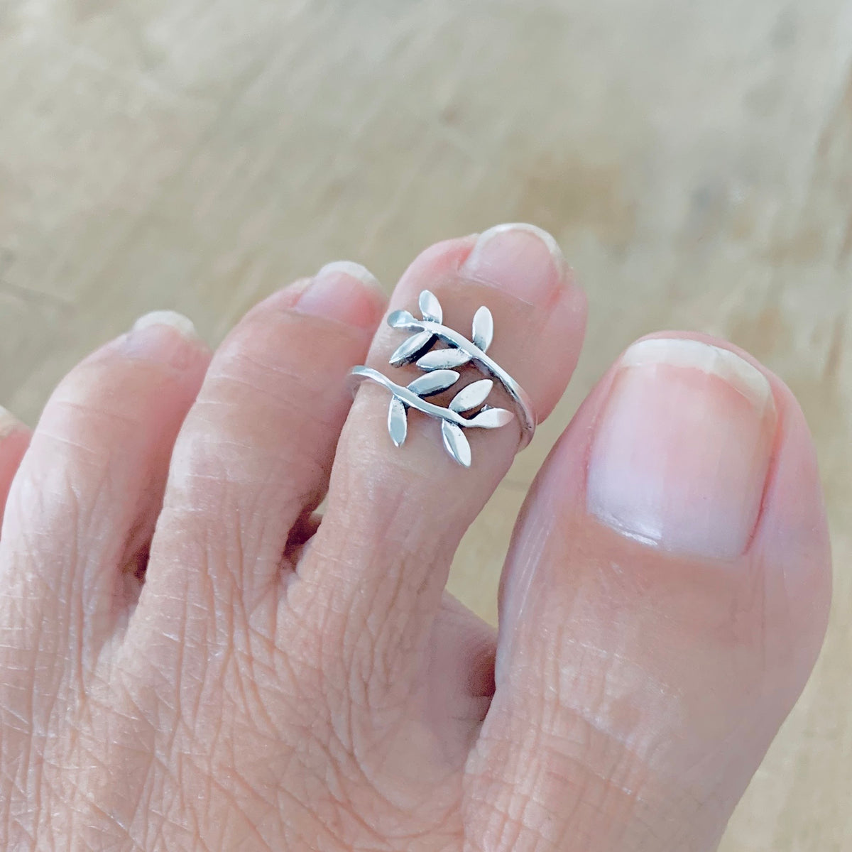 925 Sterling Silver Wraparound Branch Leaf Toe Ring | Tree of Life Olive Leaves Silver Rings