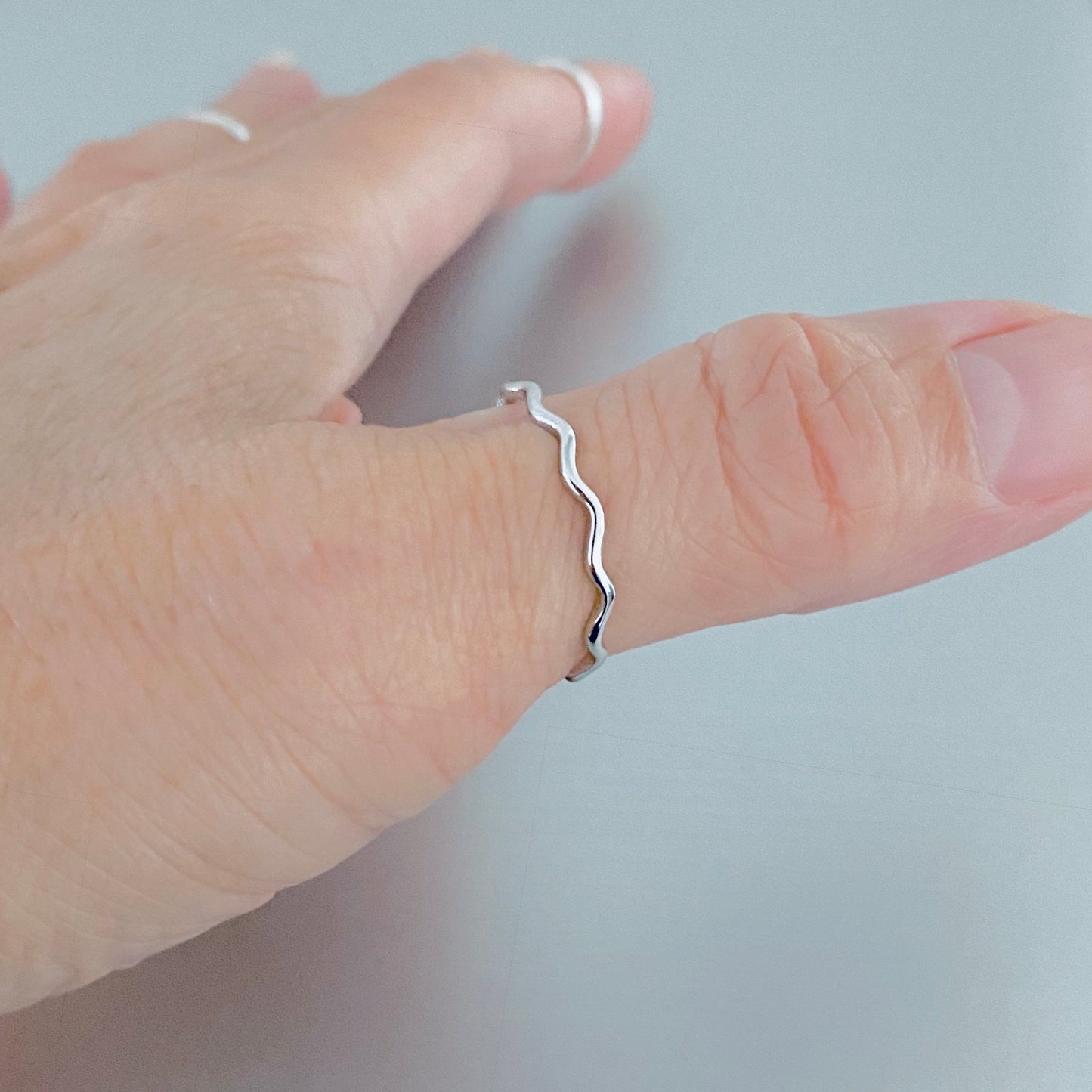 Sterling Silver Dainty Wave Band Ring – Minimalist Ocean Waves Stackable Silver Bands