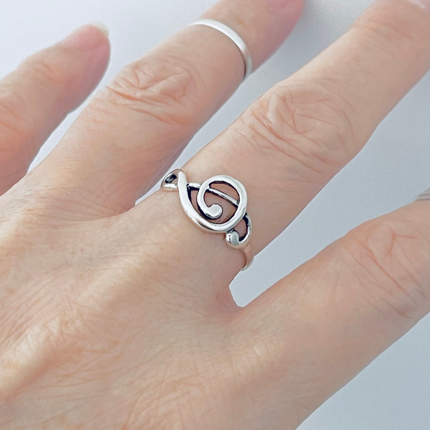 925 Sterling Silver Sideways Treble Clef Note Ring | Music Lover Musician Silver Rings