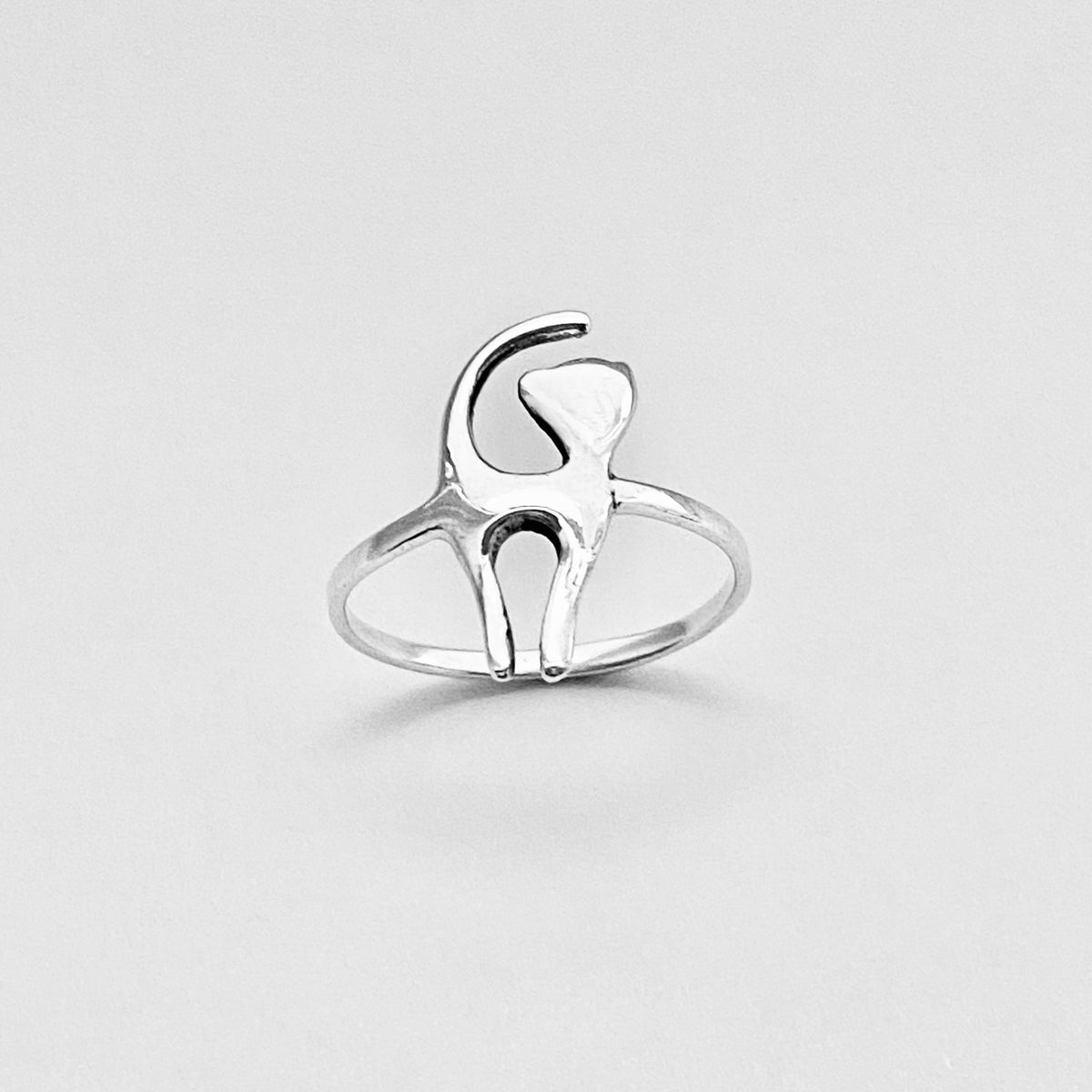 925 Sterling Silver Delicate Posing Cat Ring | Dainty Thin Pet Kitty Cats Animal Silver Rings
