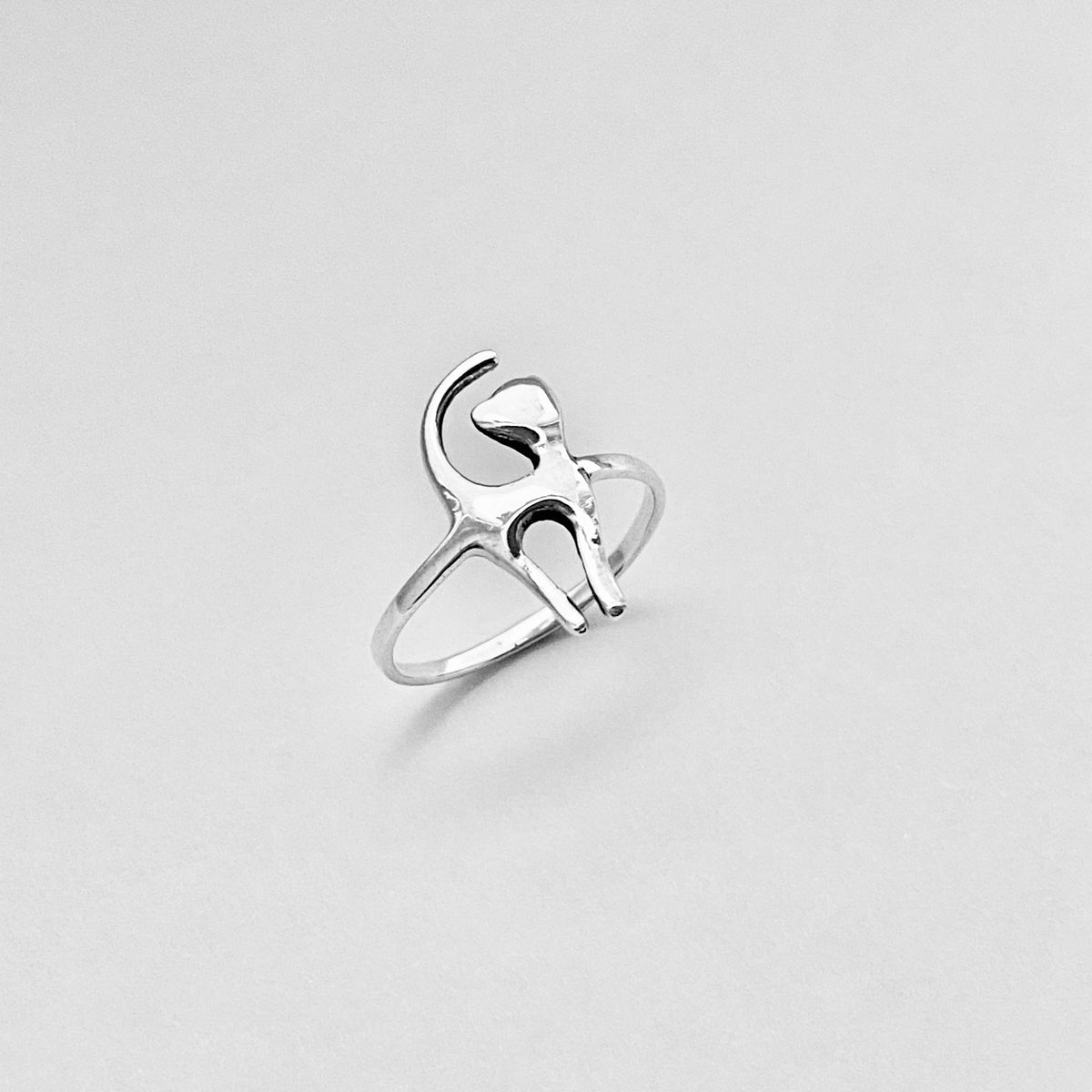 925 Sterling Silver Delicate Posing Cat Ring | Dainty Thin Pet Kitty Cats Animal Silver Rings