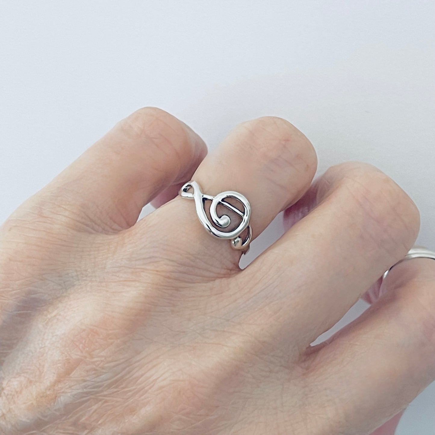 925 Sterling Silver Sideways Treble Clef Note Ring | Music Lover Musician Silver Rings
