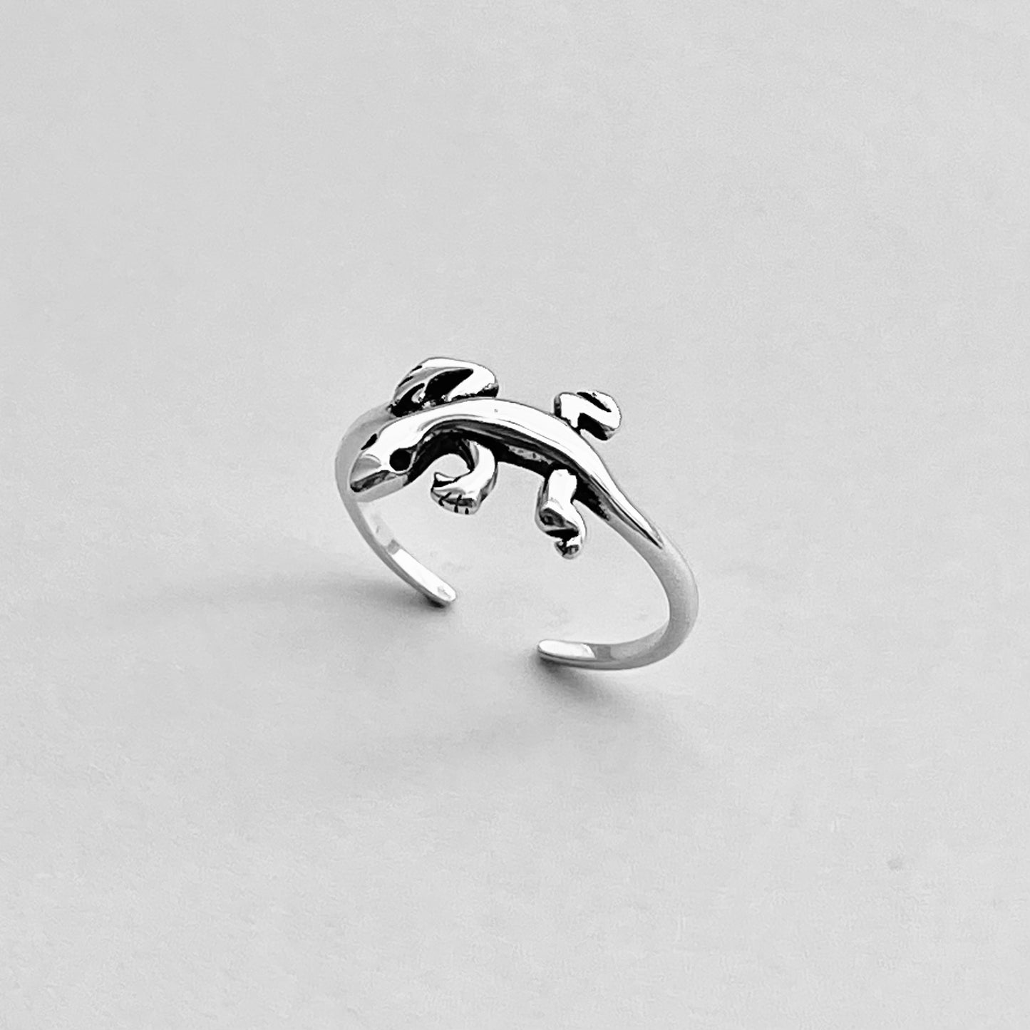 Sterling Silver Lizard Toe Ring, Reptile Silver Ring, Gecko Rings