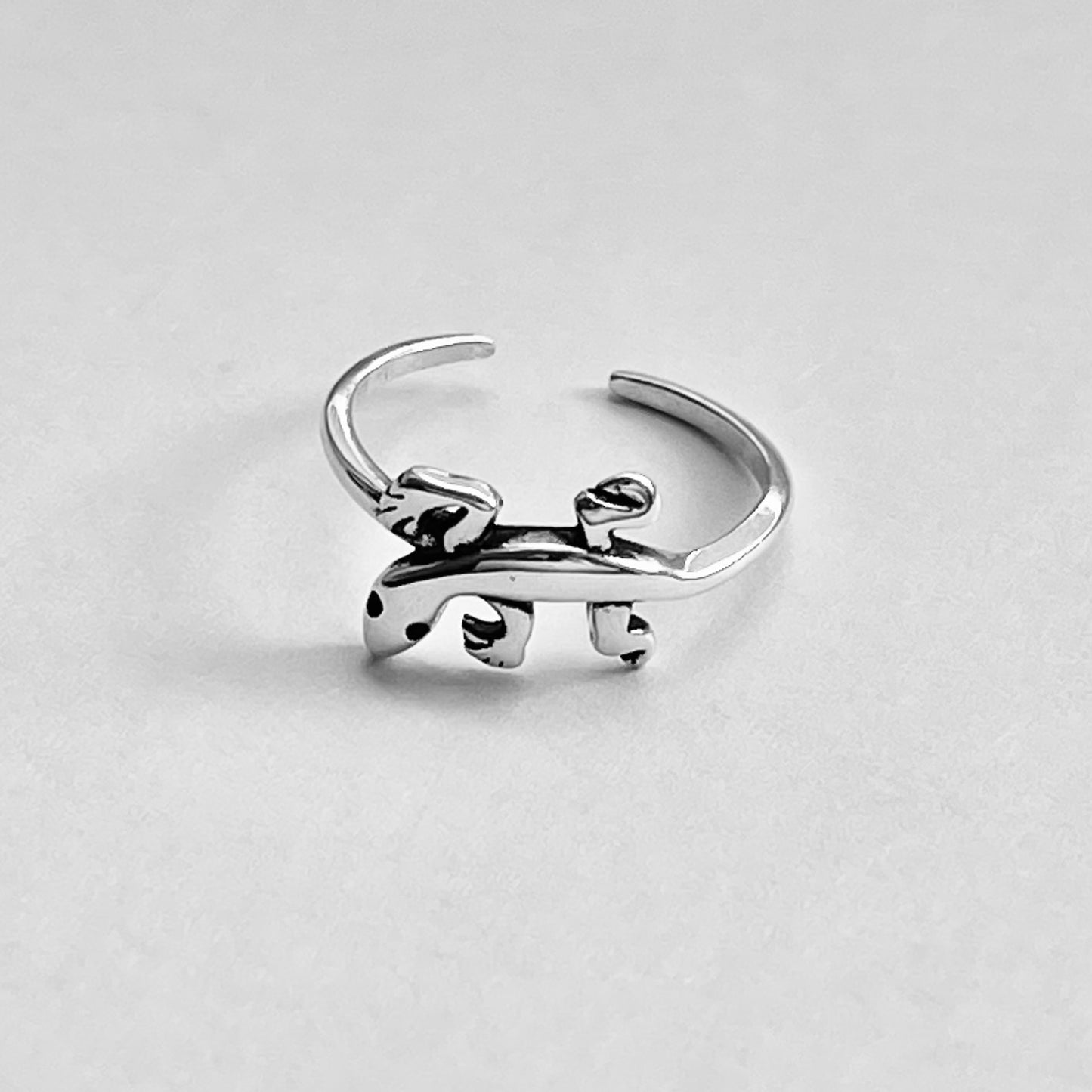 Sterling Silver Lizard Toe Ring, Reptile Silver Ring, Gecko Rings