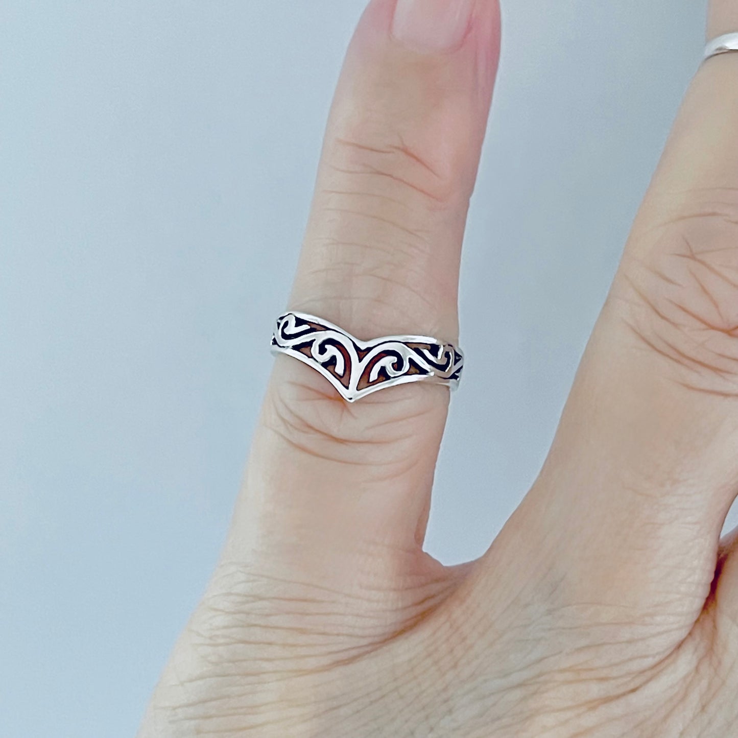 Sterling Silver Filigree Chevron Toe Ring, V Shape Midi Jewelry Rings