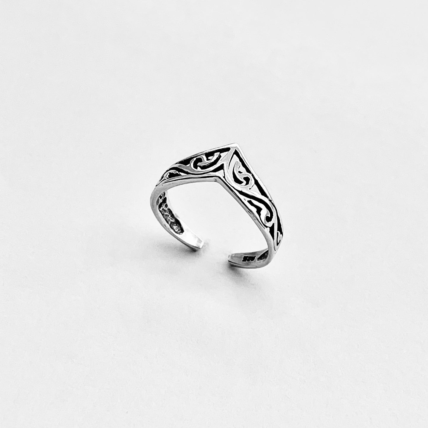 Sterling Silver Filigree Chevron Toe Ring, V Shape Midi Jewelry Rings