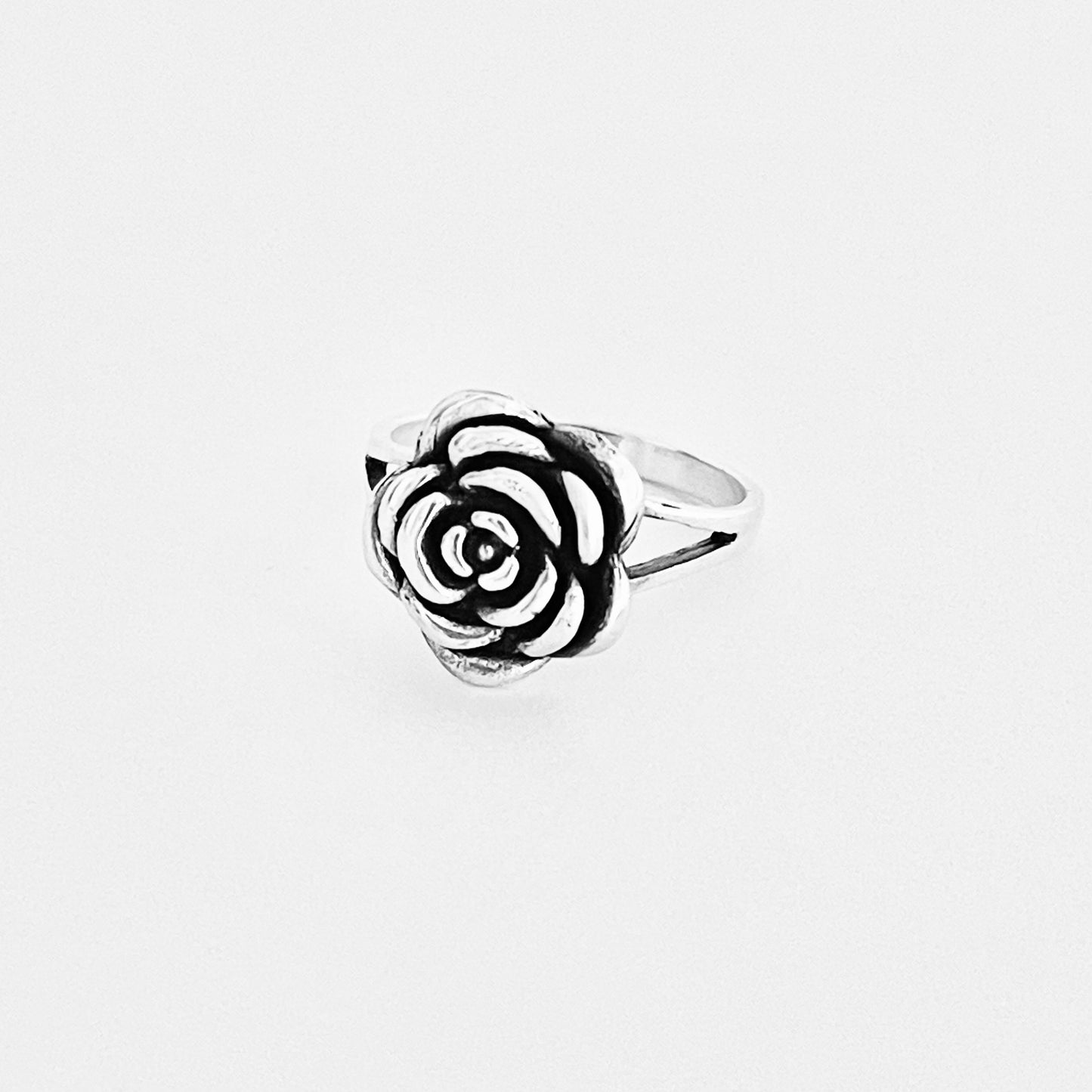 Sterling Silver Simple Statement Rose Ring – Floral Love Silver Rings