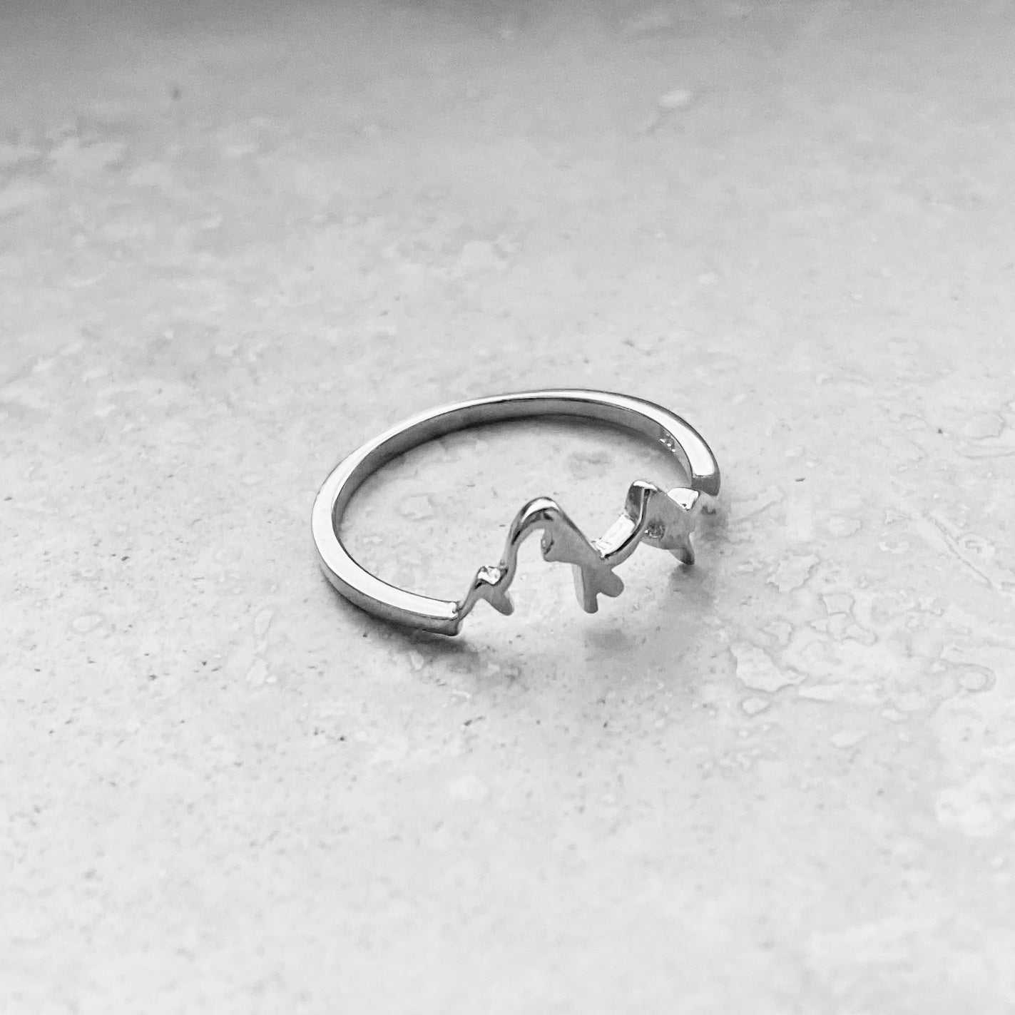 Sterling Silver Small Delicate Mountain Ring, Hiking Silver Rings, Desert Ring