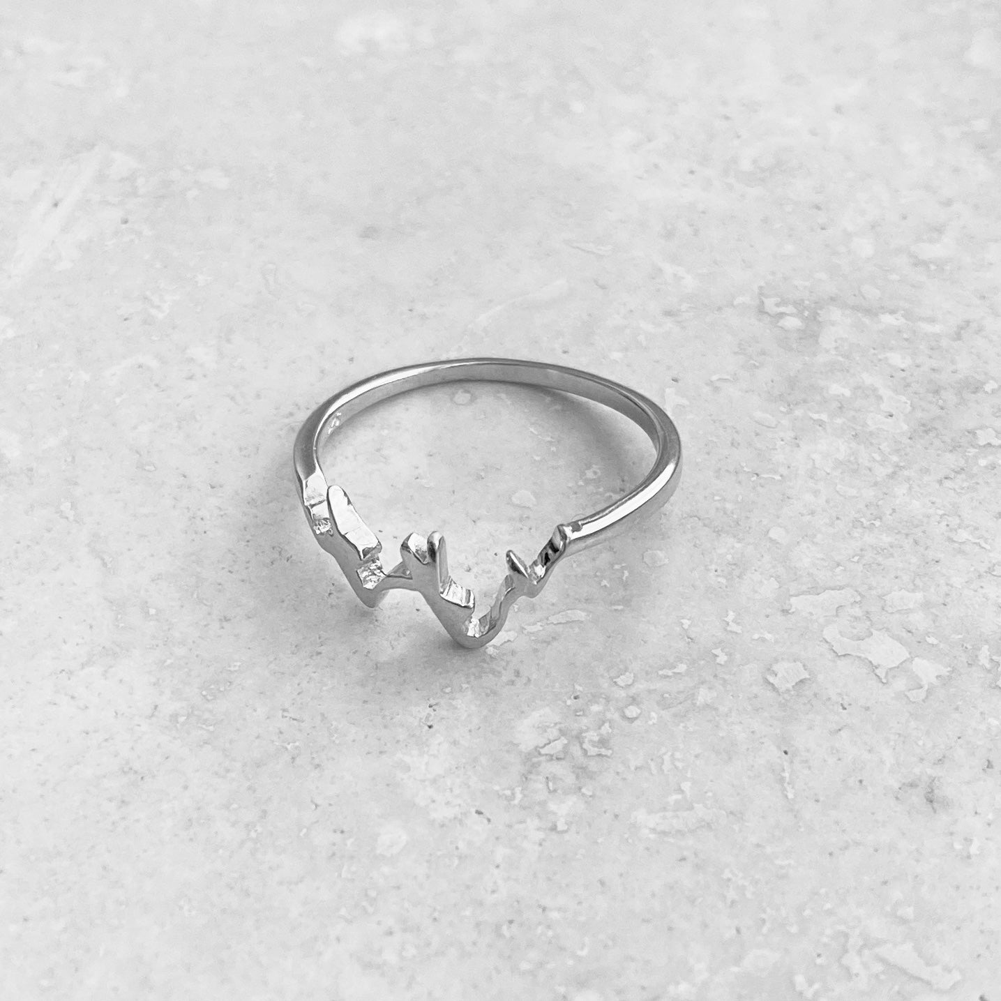 Sterling Silver Small Delicate Mountain Ring, Hiking Silver Rings, Desert Ring