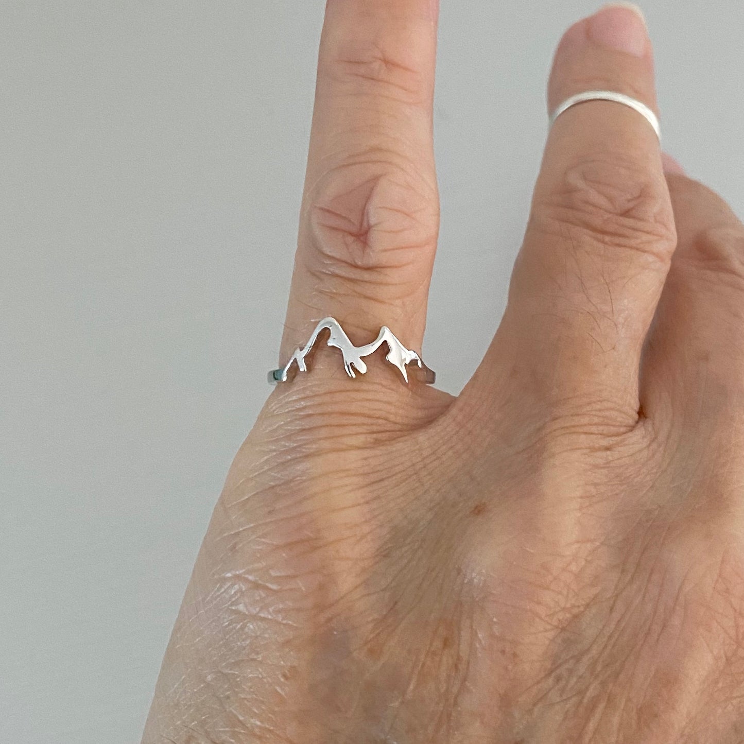 Sterling Silver Small Delicate Mountain Ring, Hiking Silver Rings, Desert Ring