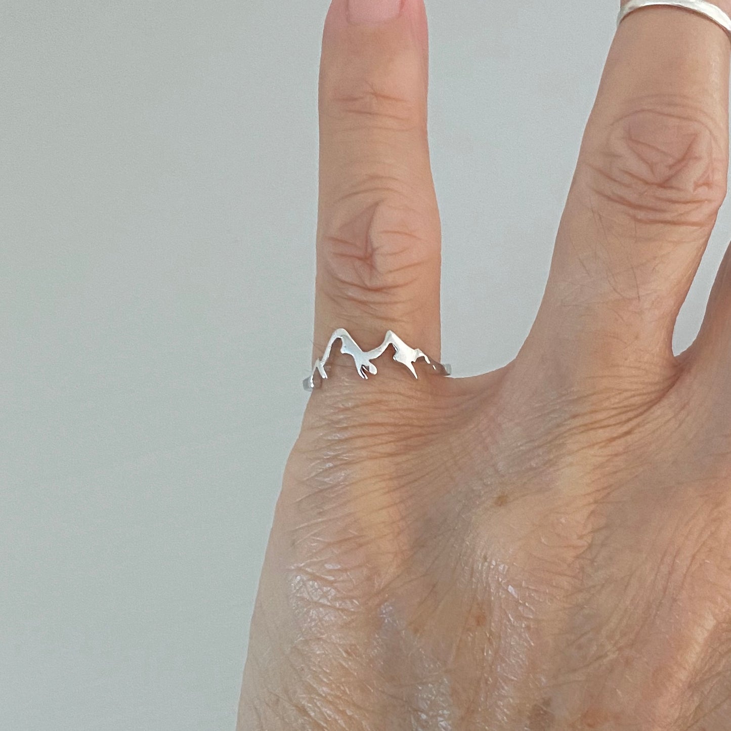 Sterling Silver Small Delicate Mountain Ring, Hiking Silver Rings, Desert Ring