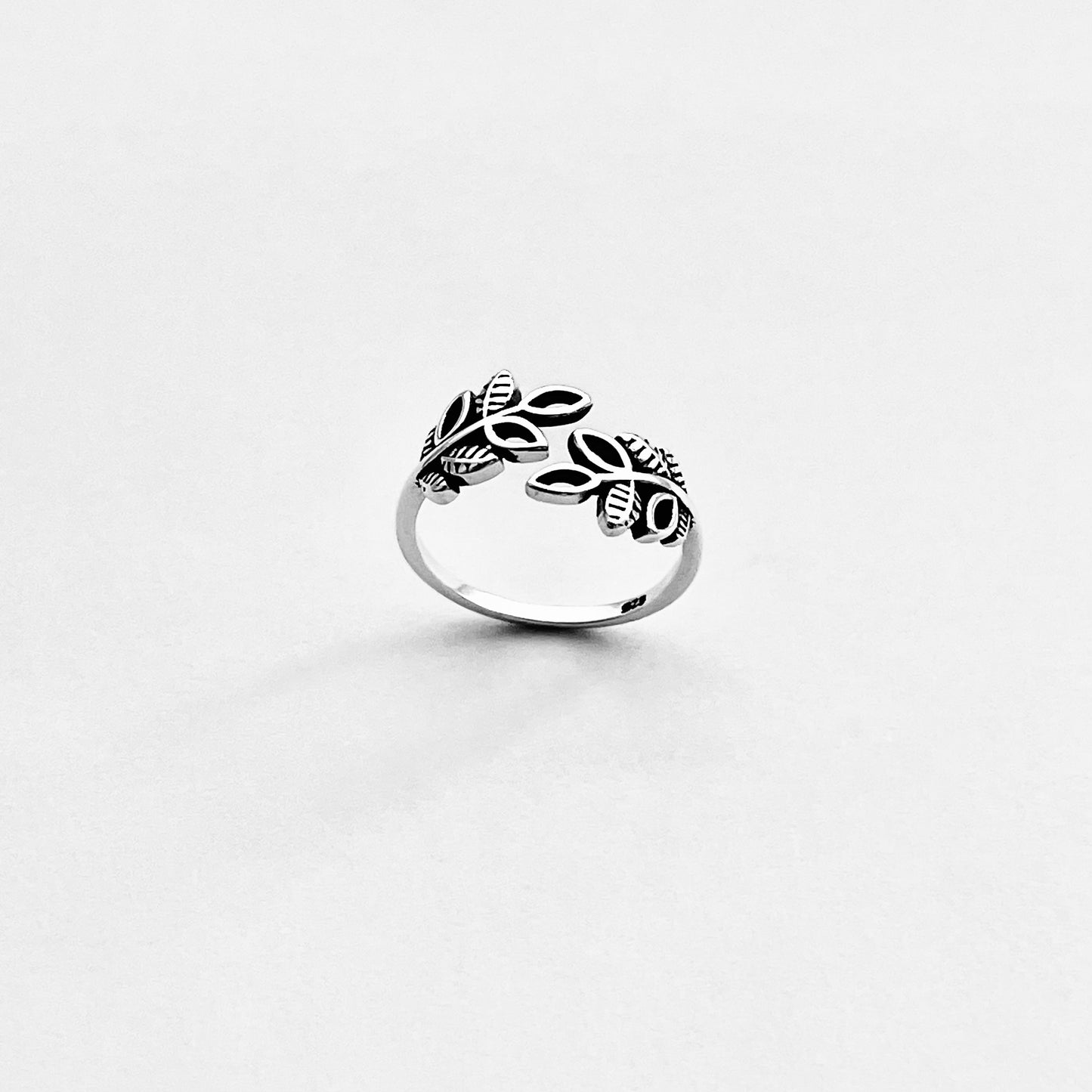 Sterling Silver Alternating Leaves Toe Ring, Tree of Life Silver Leaf Rings