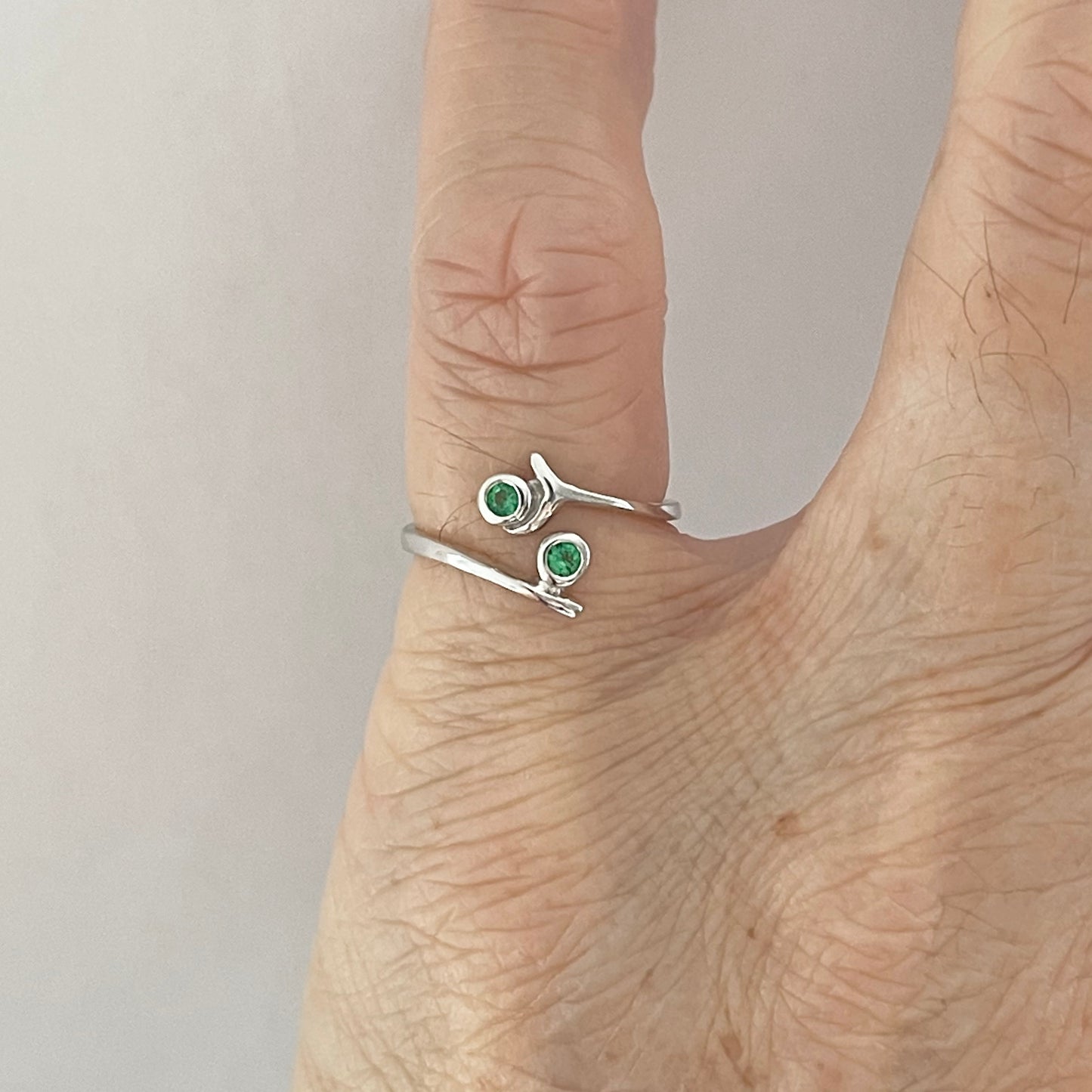 Sterling Silver Emerald CZ Toe Ring, May Birthstone Adjustable Silver Rings