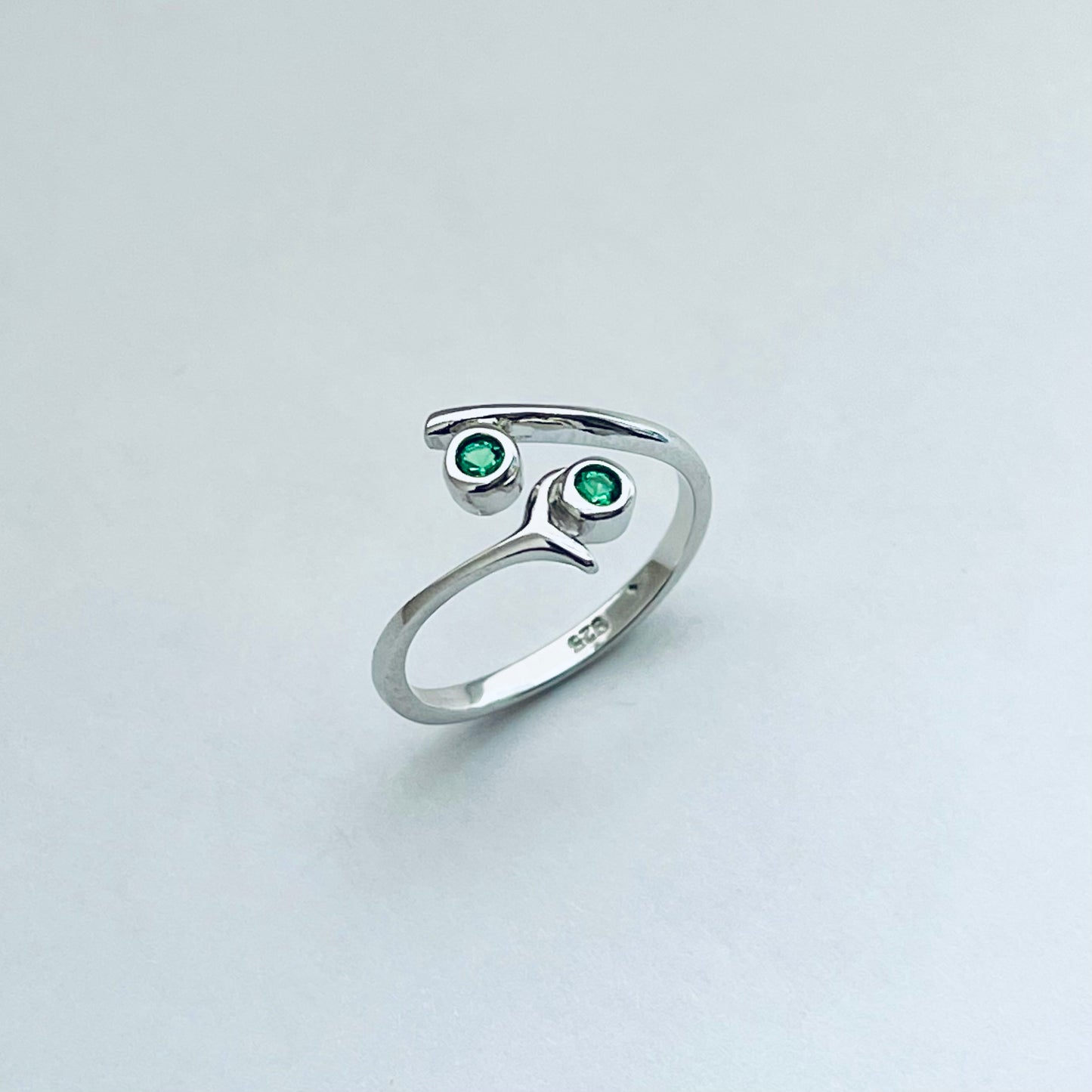 Sterling Silver Emerald CZ Toe Ring, May Birthstone Adjustable Silver Rings