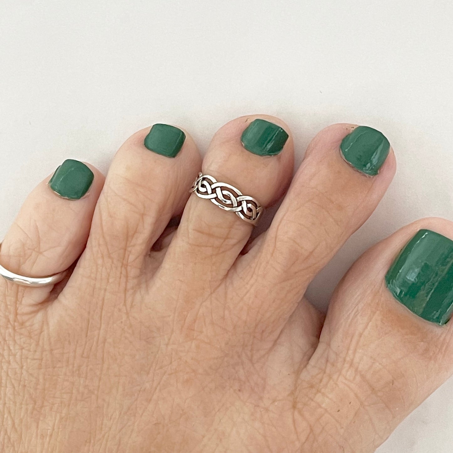 Sterling Silver Celtic Toe Ring, Minimalist Silver Ring, Silver Trinity Band