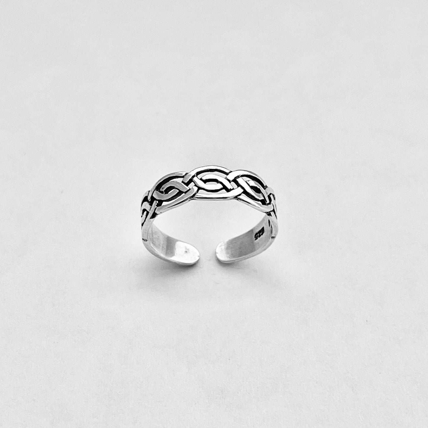 Sterling Silver Celtic Toe Ring, Minimalist Silver Ring, Silver Trinity Band