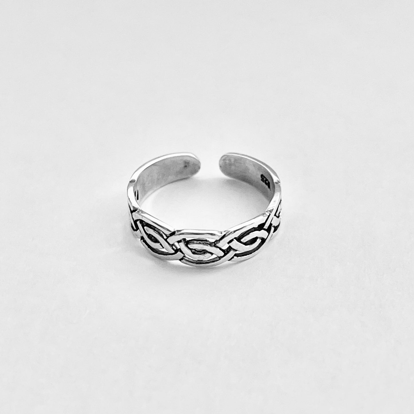 Sterling Silver Celtic Toe Ring, Minimalist Silver Ring, Silver Trinity Band