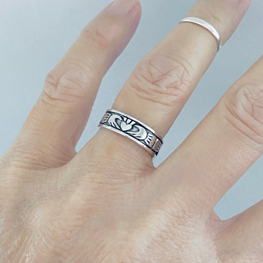 925 Sterling Silver Unisex Irish Claddagh Wedding Band | Heart Crown Friendship Loyalty Ring