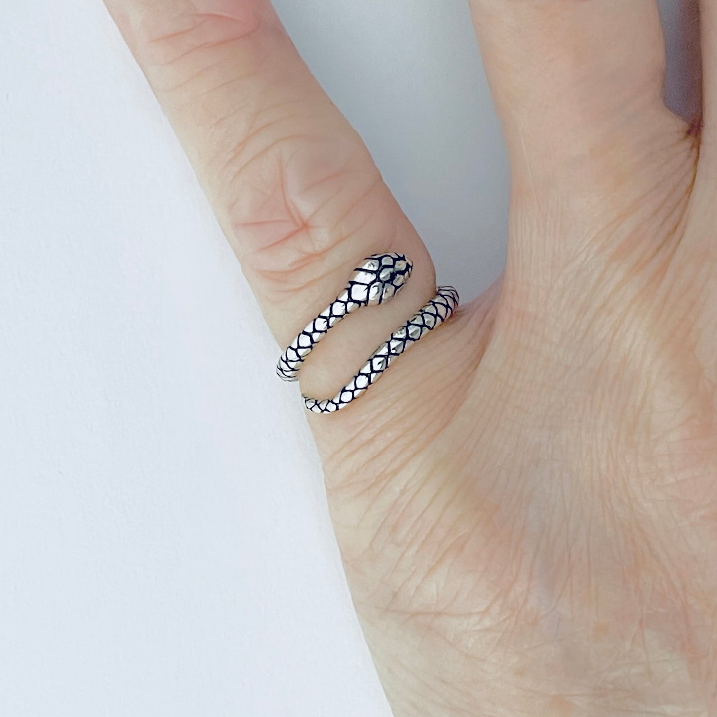 Sterling Silver Wraparound Snake Toe Ring – Dainty Reptile Animal Silver Rings
