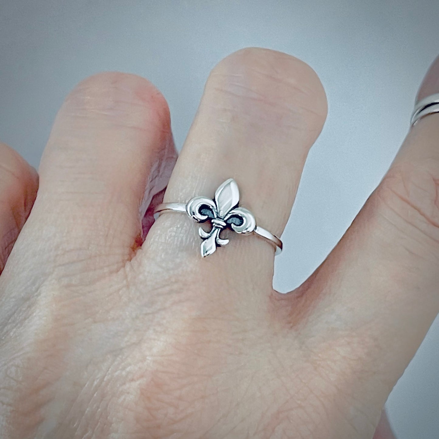 925 Sterling Silver Small Fleur de Lis Ring | Dainty Saints & Lily Jewelry