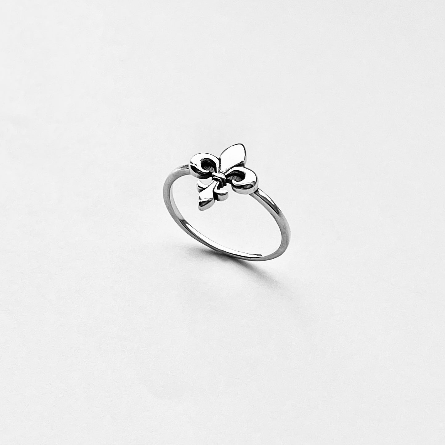925 Sterling Silver Small Fleur de Lis Ring | Dainty Saints & Lily Jewelry