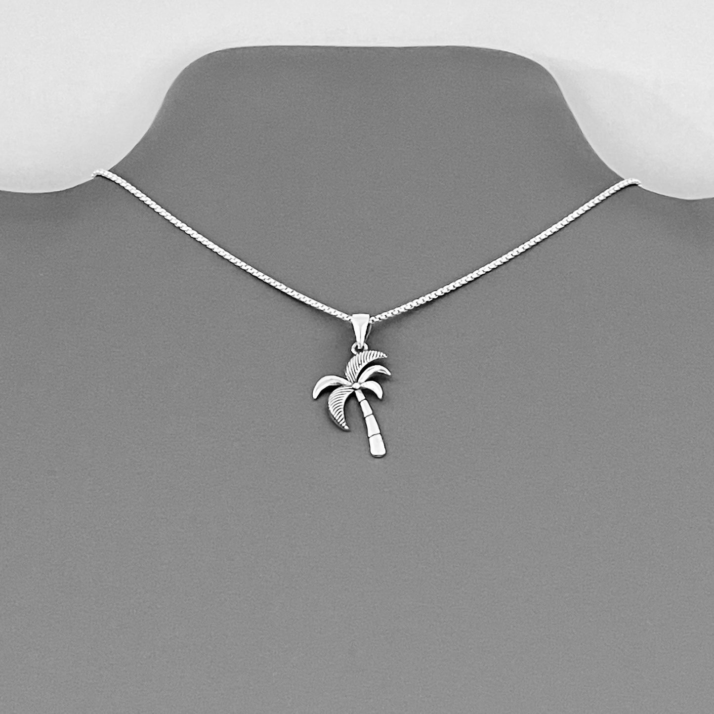 Sterling Silver Small Palm Tree Necklace – Minimalist Tropical Pendant Chain