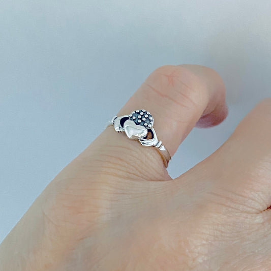 925 Sterling Silver Small Irish Claddagh Ring – Dainty Heart Hand Crown Silver Rings
