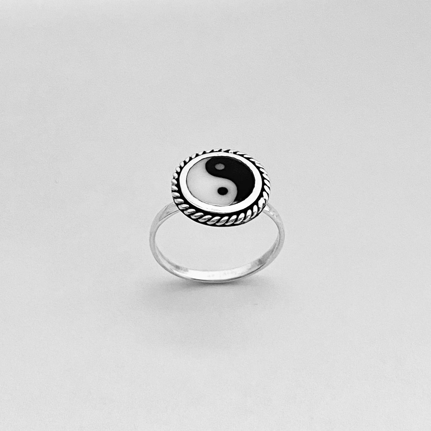 Sterling Silver Round Yin and Yang Ring with Rope, Yoga Ring, Silver Rings