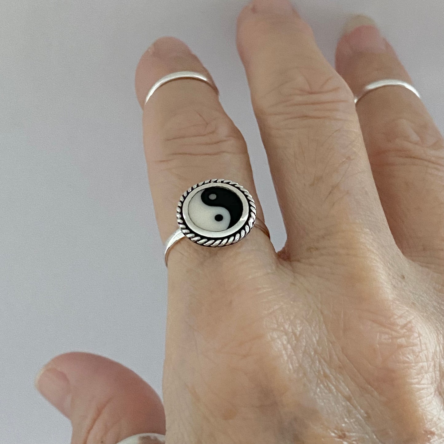 Sterling Silver Round Yin and Yang Ring with Rope, Yoga Ring, Silver Rings