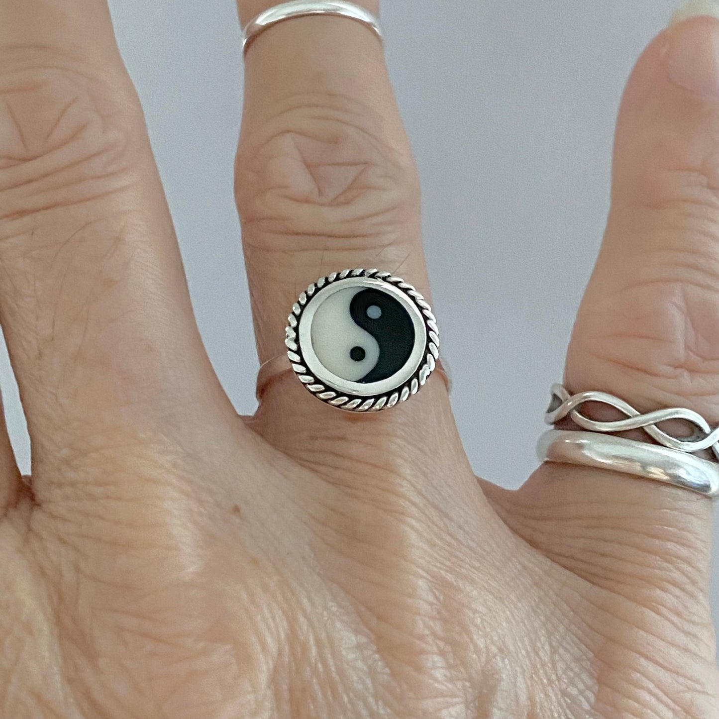 Sterling Silver Round Yin and Yang Ring with Rope, Yoga Ring, Silver Rings