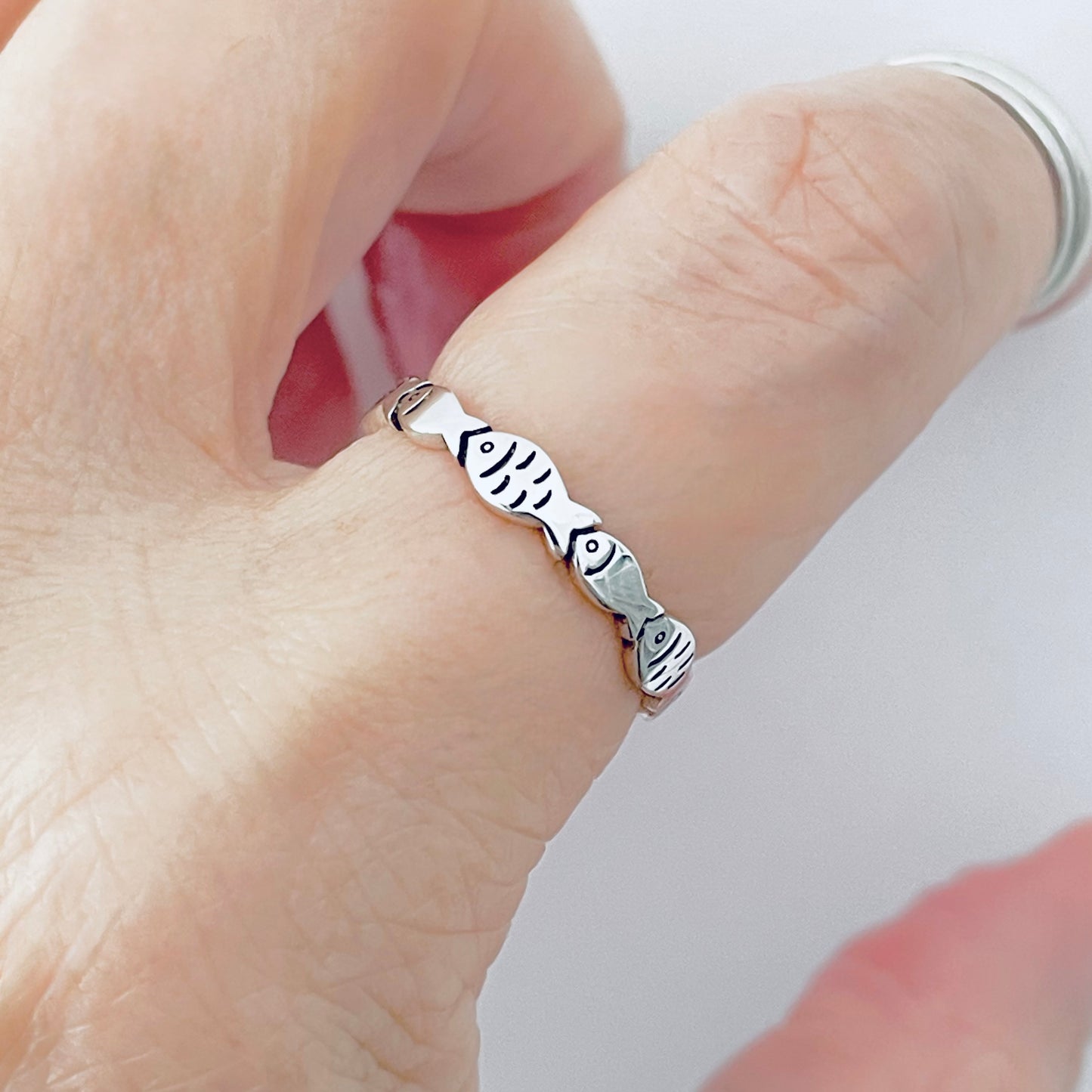 925 Sterling Silver Eternity Fish Band Ring | Christian Ocean Animal Silver Rings