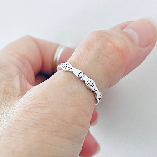 Sterling Silver Eternity Fish Band Ring, Silver Rings, Fishes, Ocean Animals