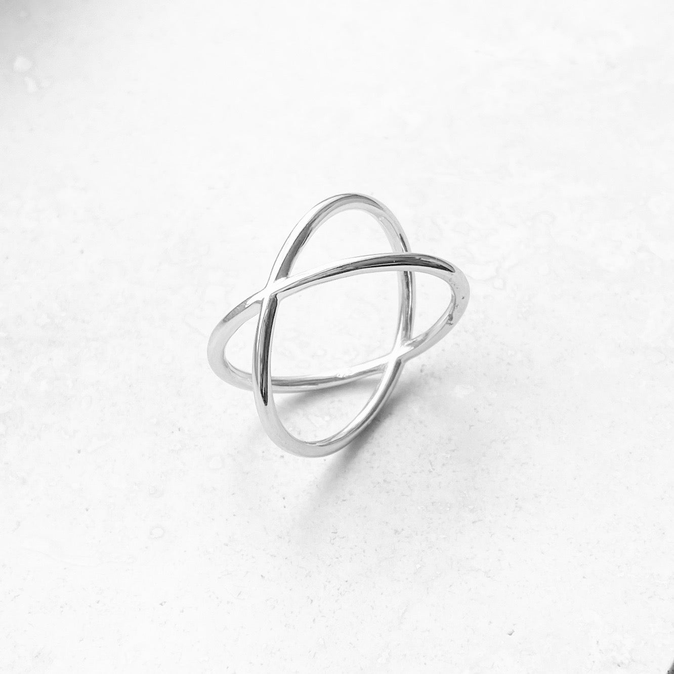 Sterling Silver Crisscross Ring – Geometric X Band Silver Rings