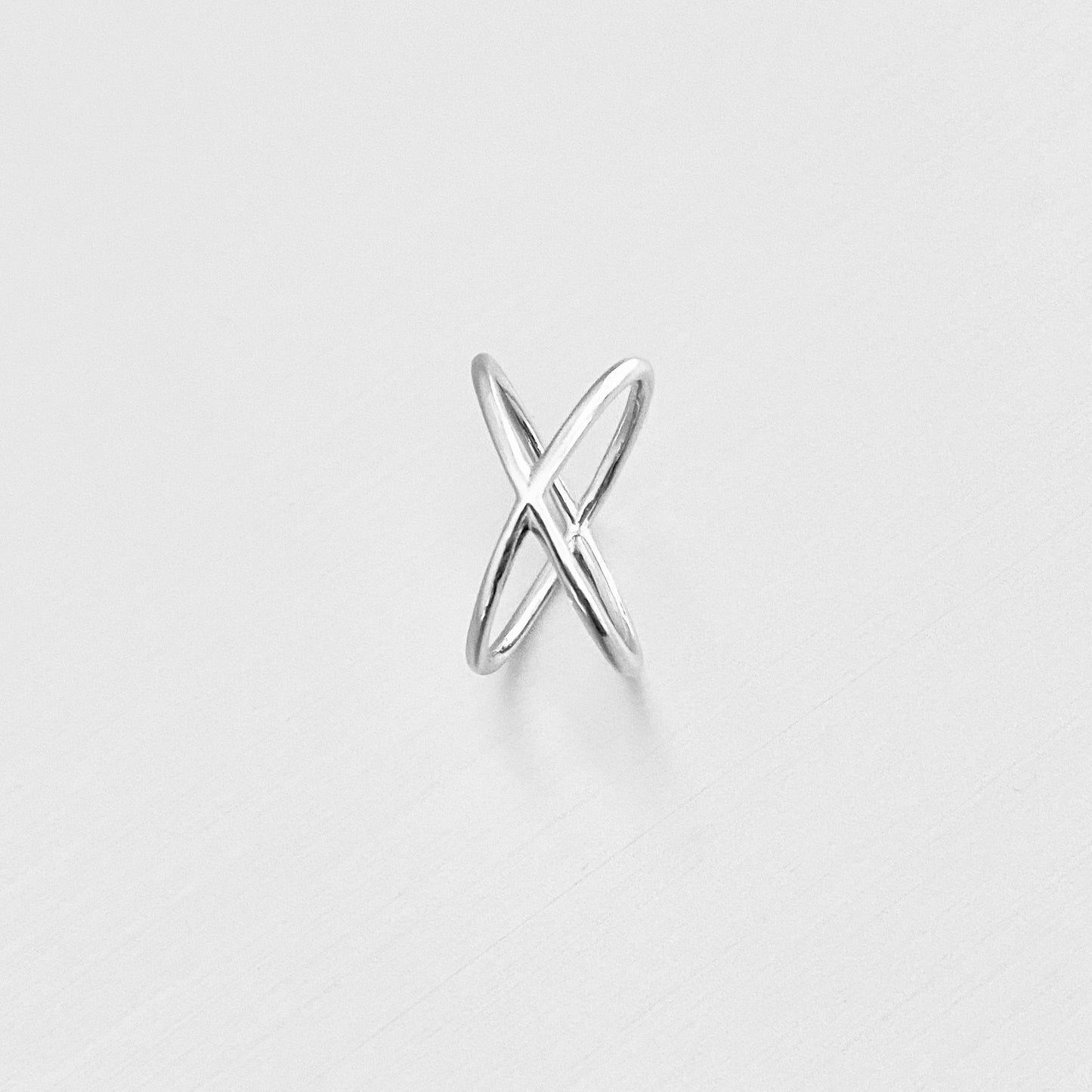 Sterling Silver Crisscross Ring – Geometric X Band Silver Rings