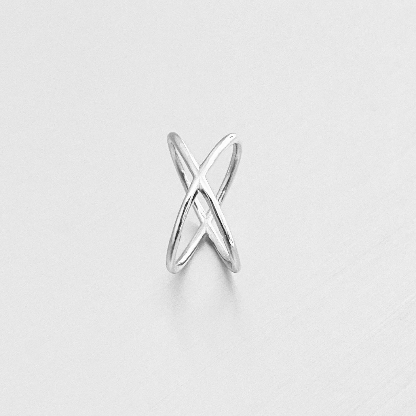 Sterling Silver Crisscross Ring – Geometric X Band Silver Rings
