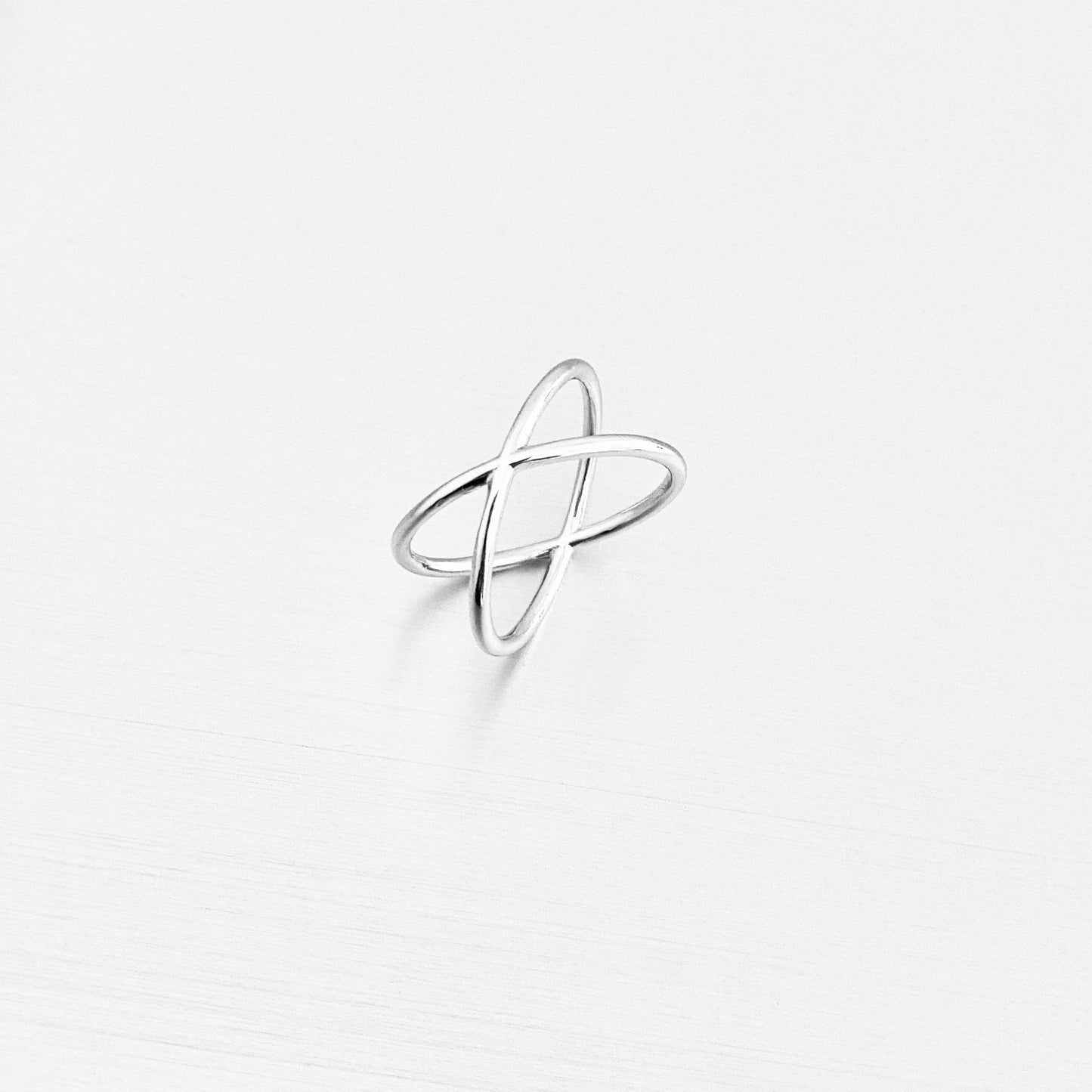 Sterling Silver Crisscross Ring – Geometric X Band Silver Rings