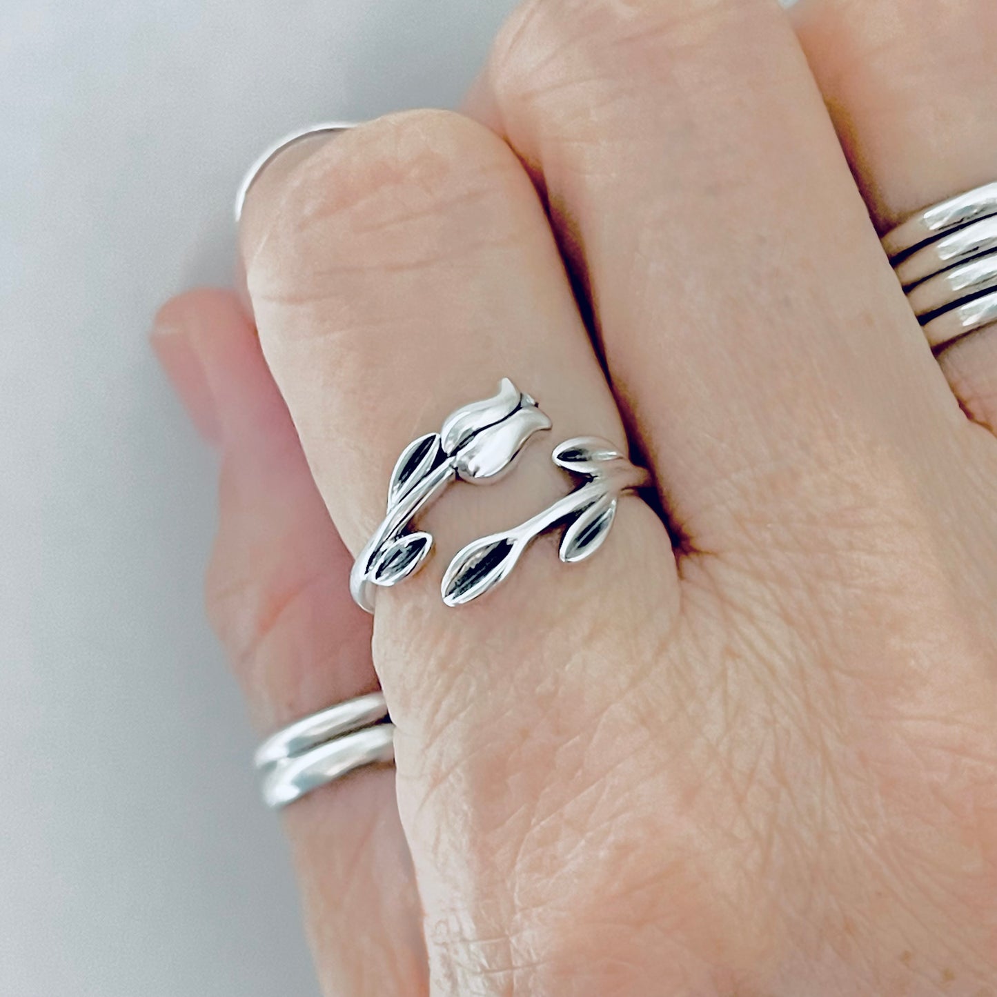 Sterling Silver Delicate Tulip Ring with Leaves – Flower Rose Silver Rings