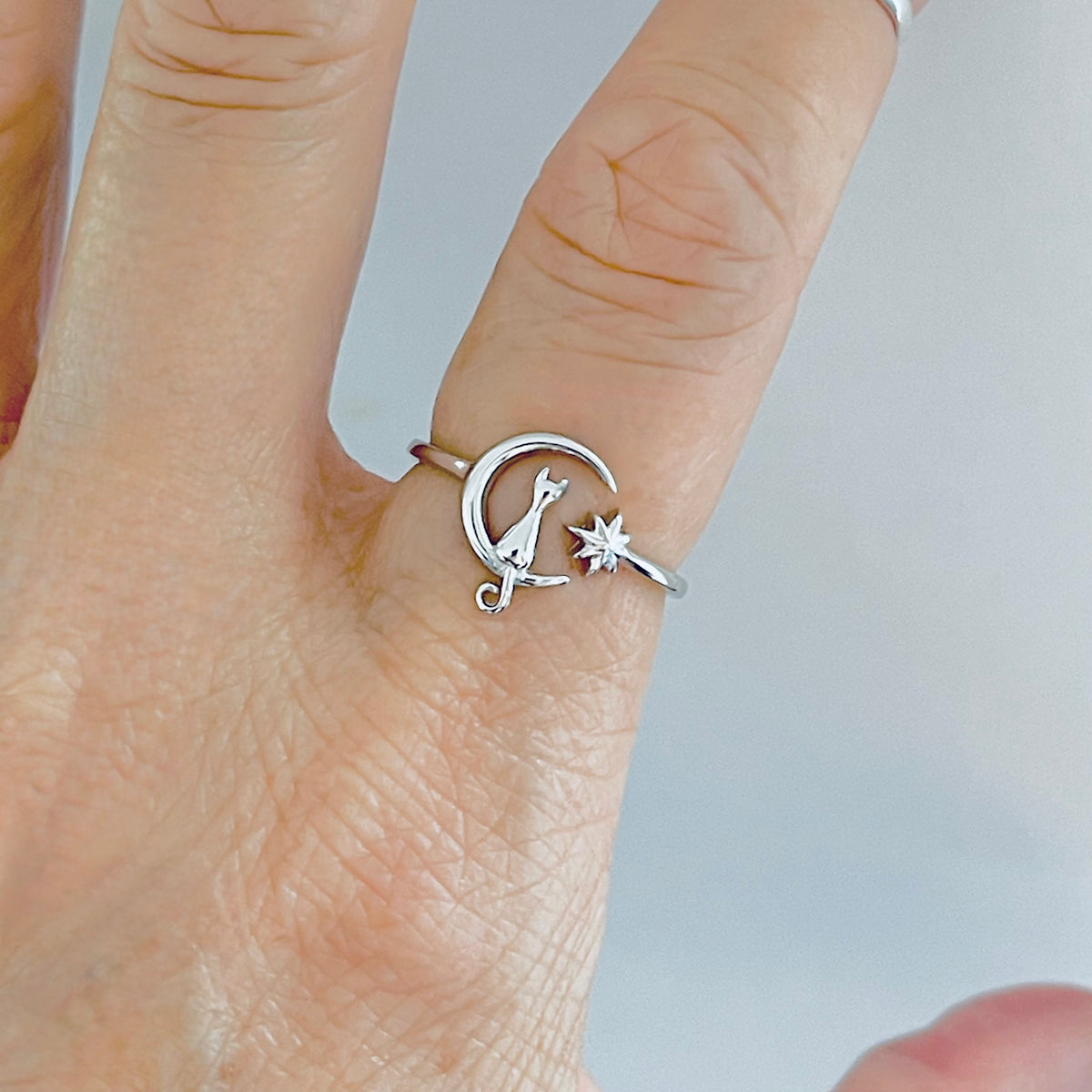925 Sterling Silver Delicate Cat on Crescent Moon Ring | Dainty Celestial Kitty Animal Silver Rings