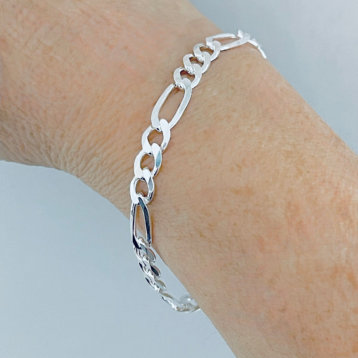 925 Sterling Silver Unisex High Polish Italian Figaro Bracelet | 6mm Link Chain Bracelets Anklets