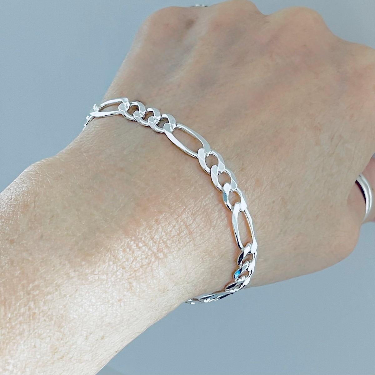 925 Sterling Silver Unisex High Polish Italian Figaro Bracelet | 6mm Link Chain Bracelets Anklets