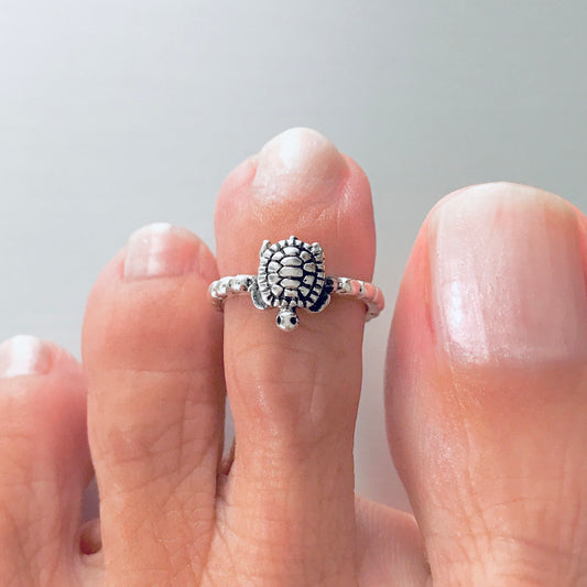 Sterling Silver Dainty Turtle Toe Ring with Dot Band | Ocean Animal Beach Silver Rings