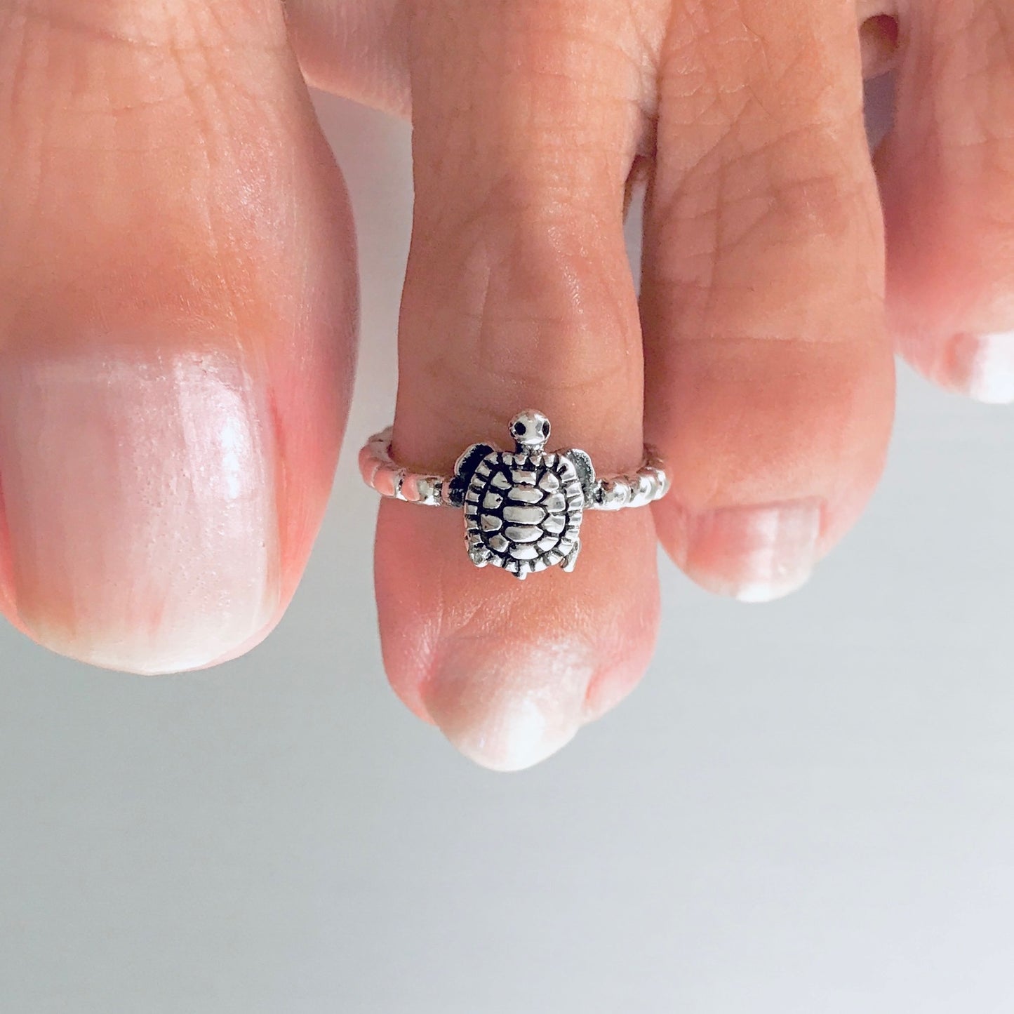Sterling Silver Dainty Turtle Toe Ring with Dot Band | Ocean Animal Beach Silver Rings