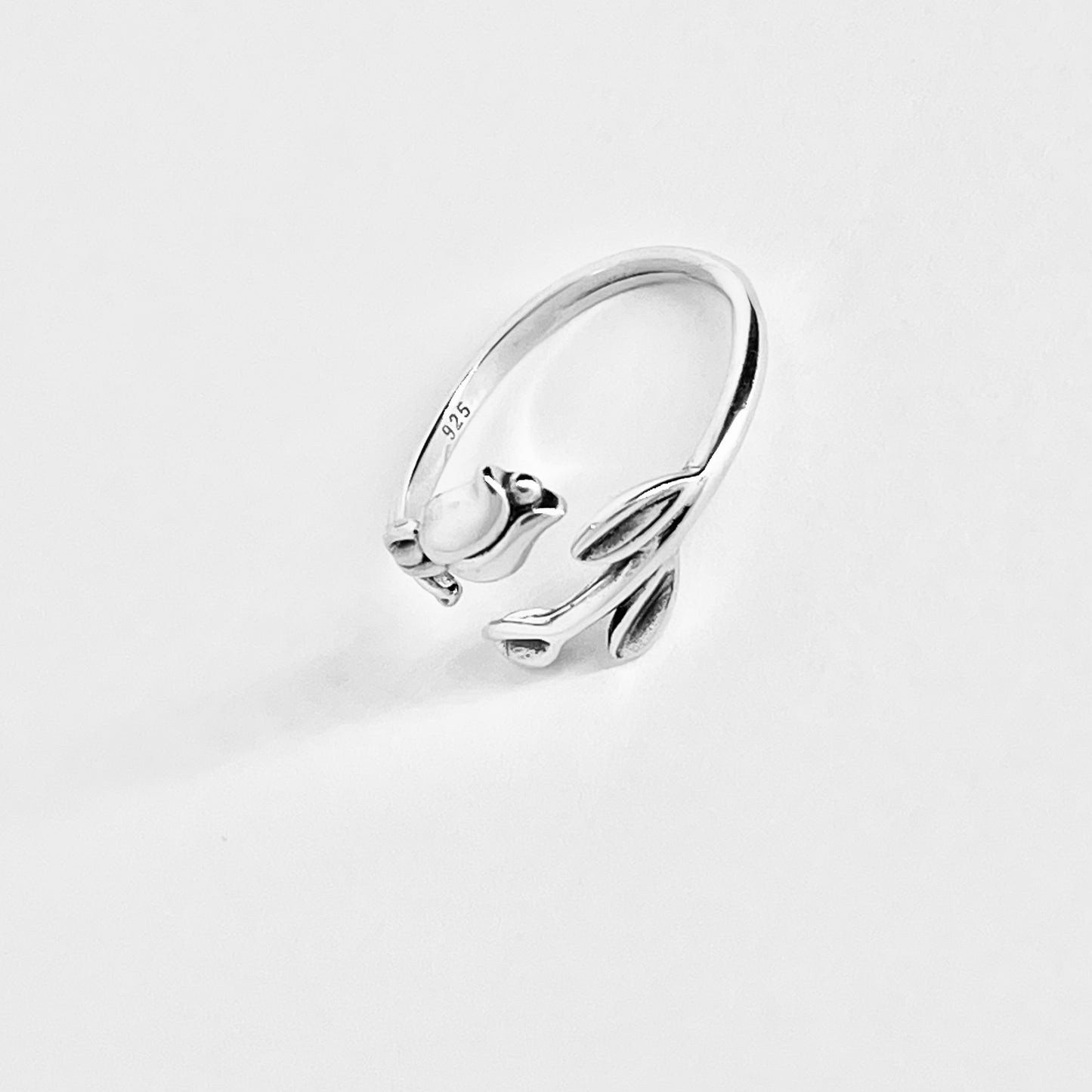 Sterling Silver Delicate Tulip Ring with Leaves – Flower Rose Silver Rings