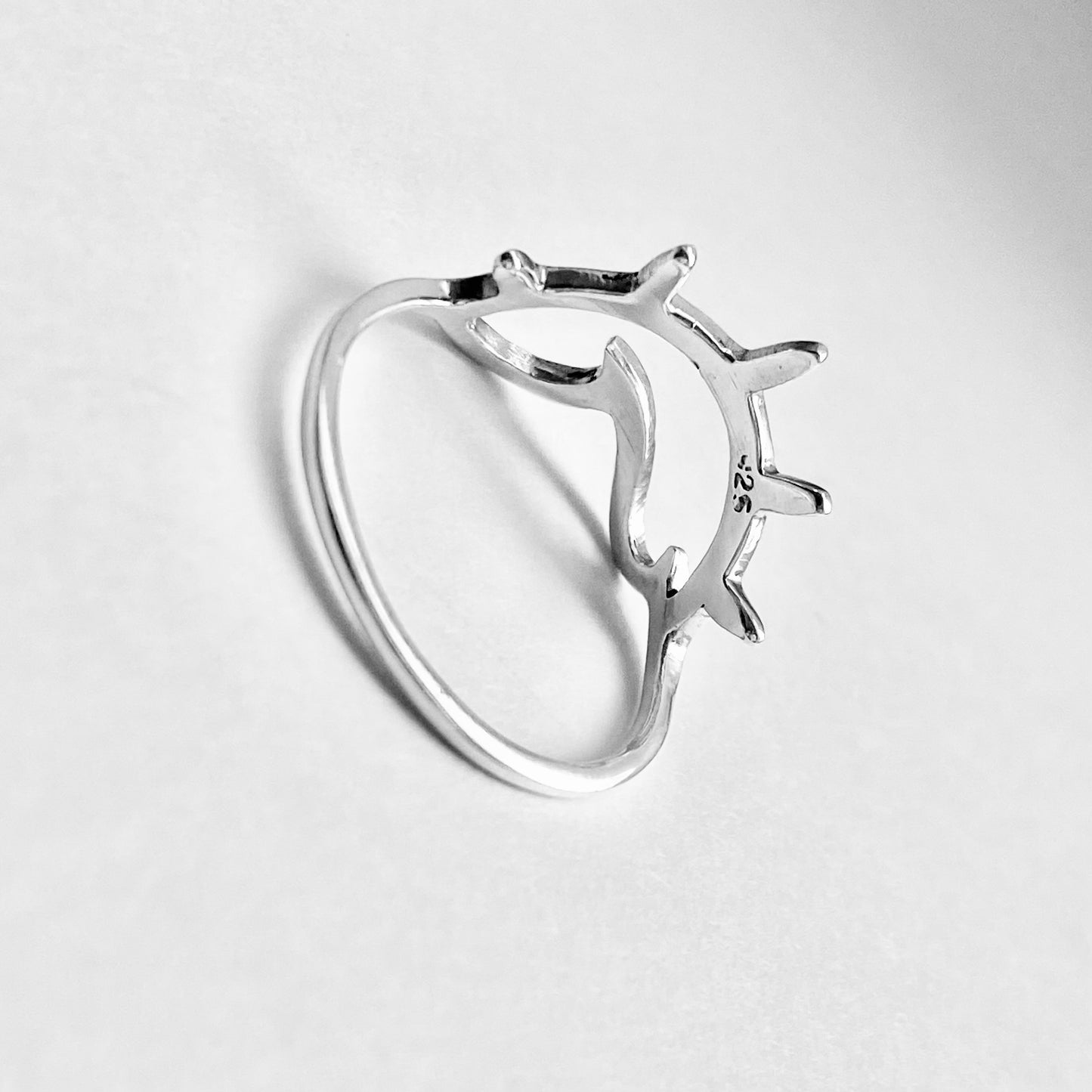 Sterling Silver Delicate Sun and Wave Ring, Beach Sunrise Rings, Ocean Jewelry