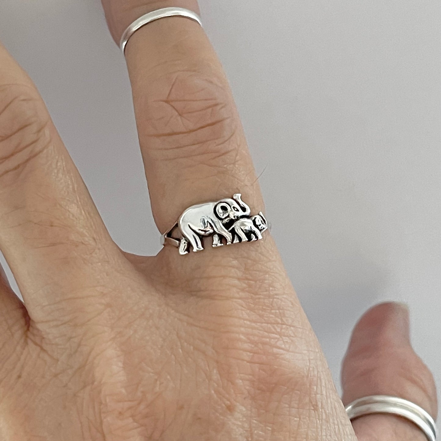 Sterling Silver Baby and Mama Elephant Ring, Love Ring, Animal Ring, Silver Rings