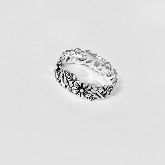 Sterling Silver Delicate Plumeria Flower and Leaf Band Ring, Hawaii Flowers, Silver Bands