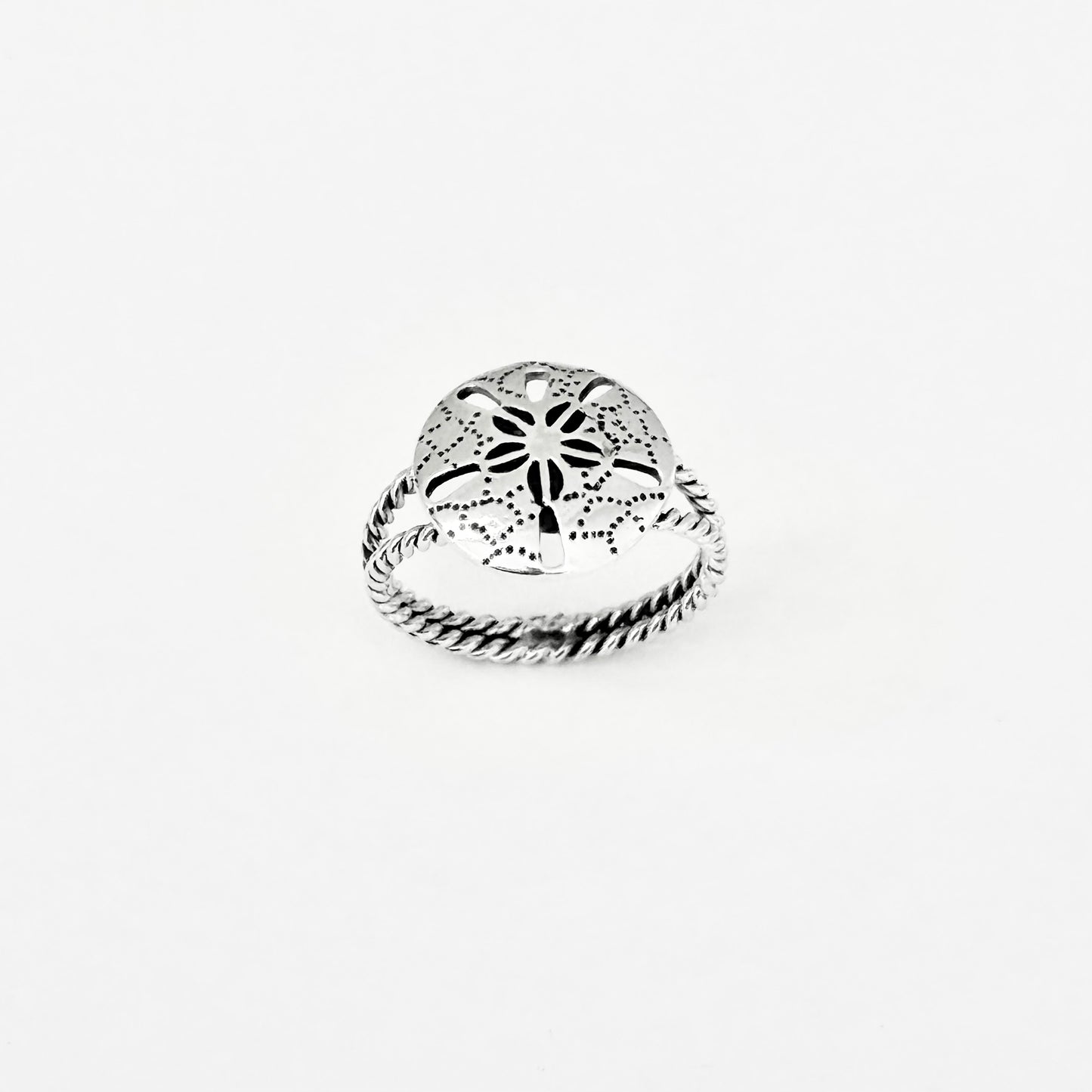 Sterling Silver Large Sand Dollar Ring with Rope Band, Star Ring, Silver Rings, Seashell, Ocean Shells